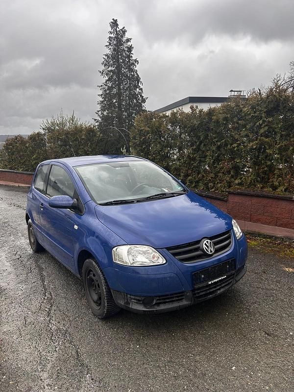 Gebraucht VW Fox 55 PS (40 kW) 2009 Blau Kleinwagen
