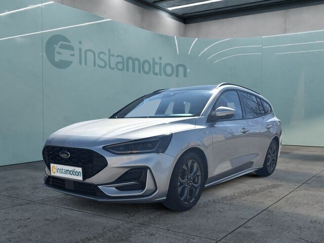 Silber Gebraucht 2023 Ford Focus ST-Line Kombi | 25.267 € (Fairer Preis) - Bild 1/2