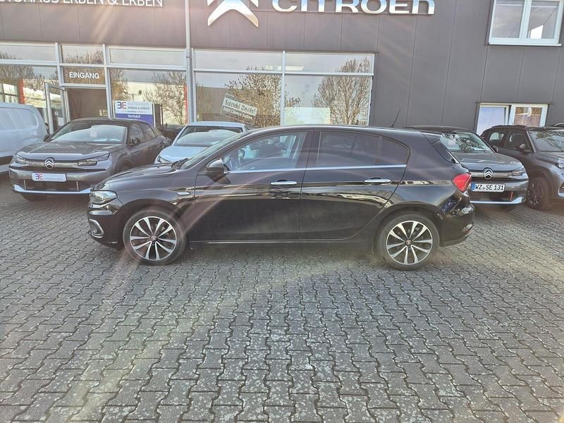 Gebraucht Fiat Tipo Lounge 120 PS (88 kW) 2016 Schwarz Kombi