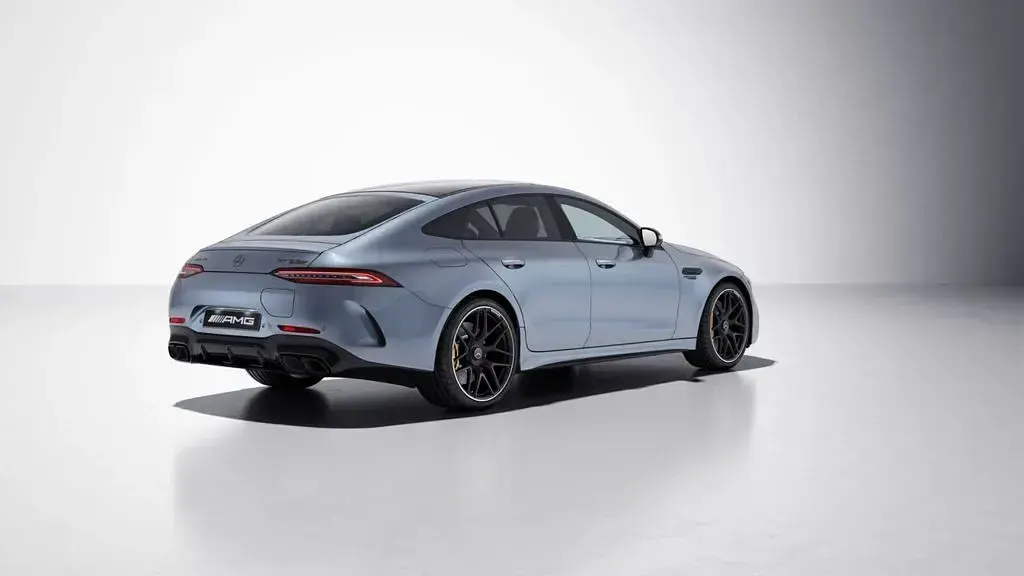 Gebraucht Mercedes AMG GT63 S E Performance AMG 843 PS (620 kW) 2023 Manufaktur côte d'azur hellbl Coupé