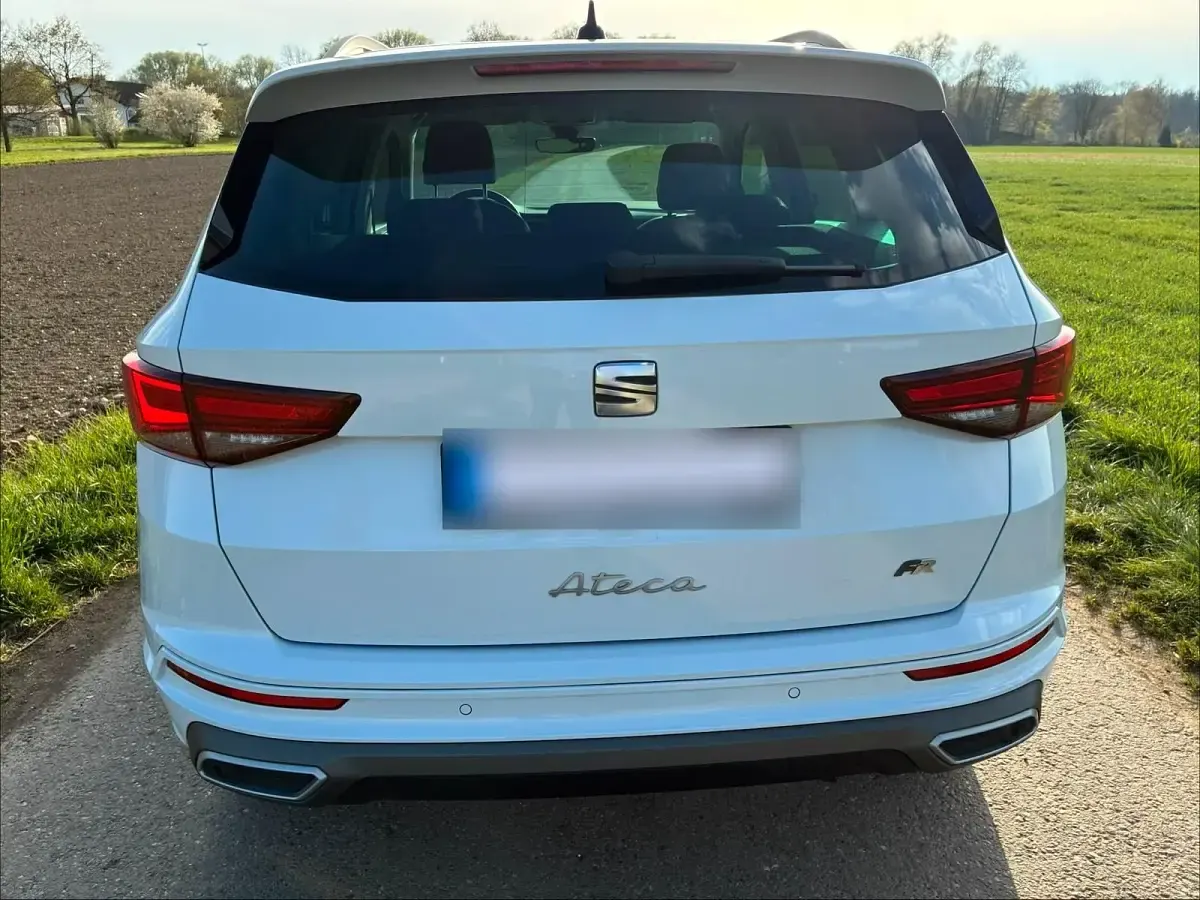 Gebraucht Seat Ateca FR 150 PS (110 kW) 2023 Weiß SUV