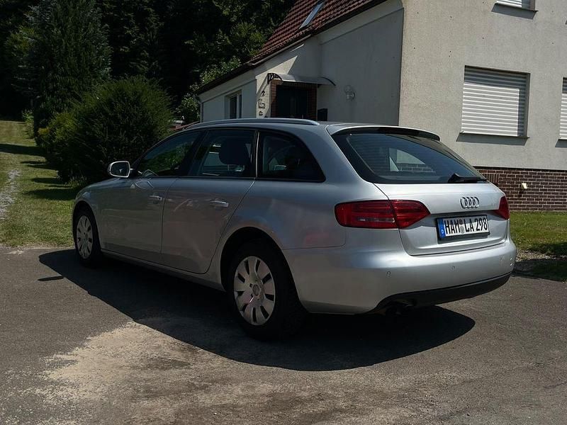 Gebraucht Audi A4 Attraction 120 PS (88 kW) 2009 Silber Kombi