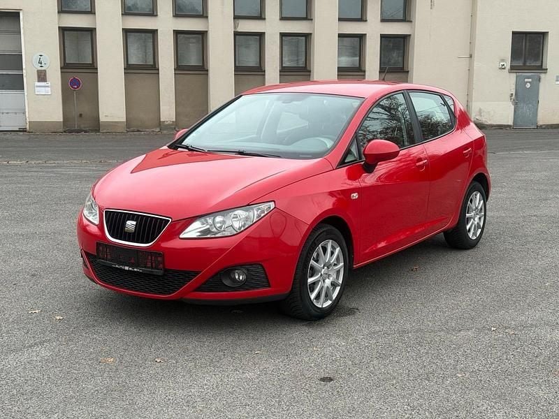Rot Gebraucht 2010 Seat Ibiza Kleinwagen | 5.899 € - Bild 1/4