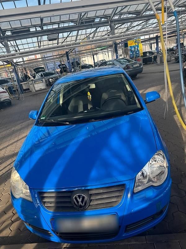 Blau Gebraucht 2009 VW Polo Kleinwagen | 1.800 € (Guter Preis) - Bild 1/4