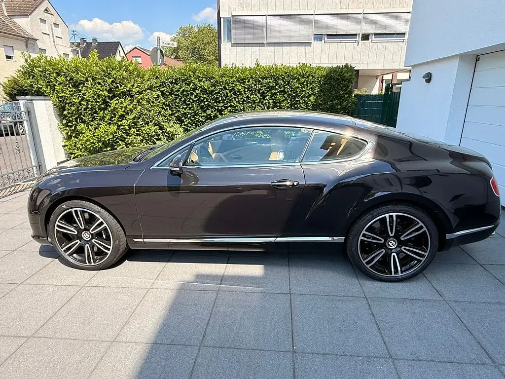 Gebraucht Bentley Continental GT 507 PS (372 kW) 2014 Schwarz