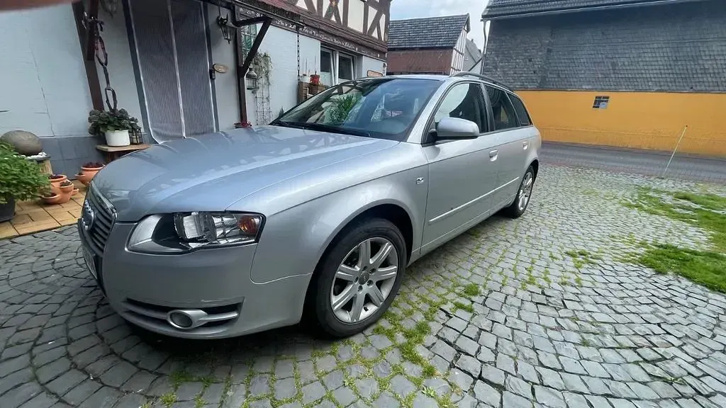 Gebraucht Audi A4 131 PS (96 kW) 2007 Silber Kombi