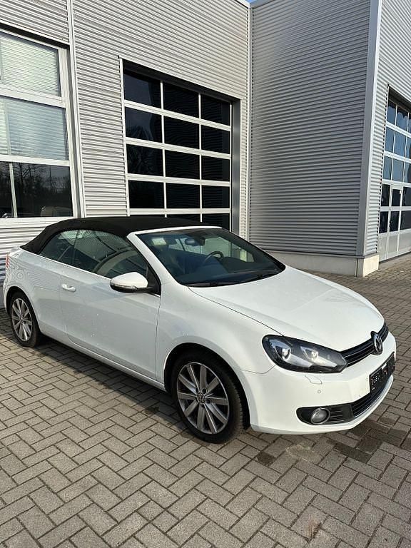 Gebraucht VW Golf Cabriolet Exclusive 160 PS (117 kW) 2012 Weiß Cabrio