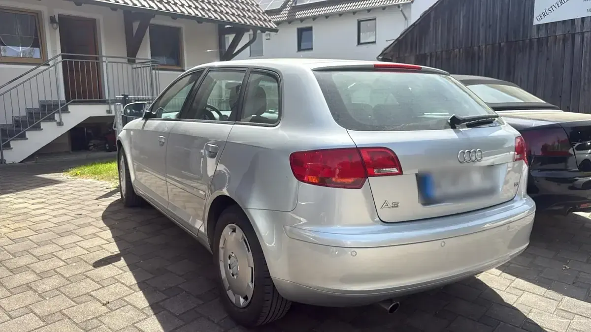 Gebraucht Audi A3 125 PS (91 kW) 2004 Silber Kleinwagen