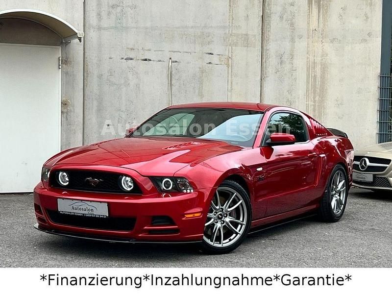 Rot Gebraucht 2013 Ford Mustang GT Coupé | 26.990 € (Fairer Preis) - Bild 1/4