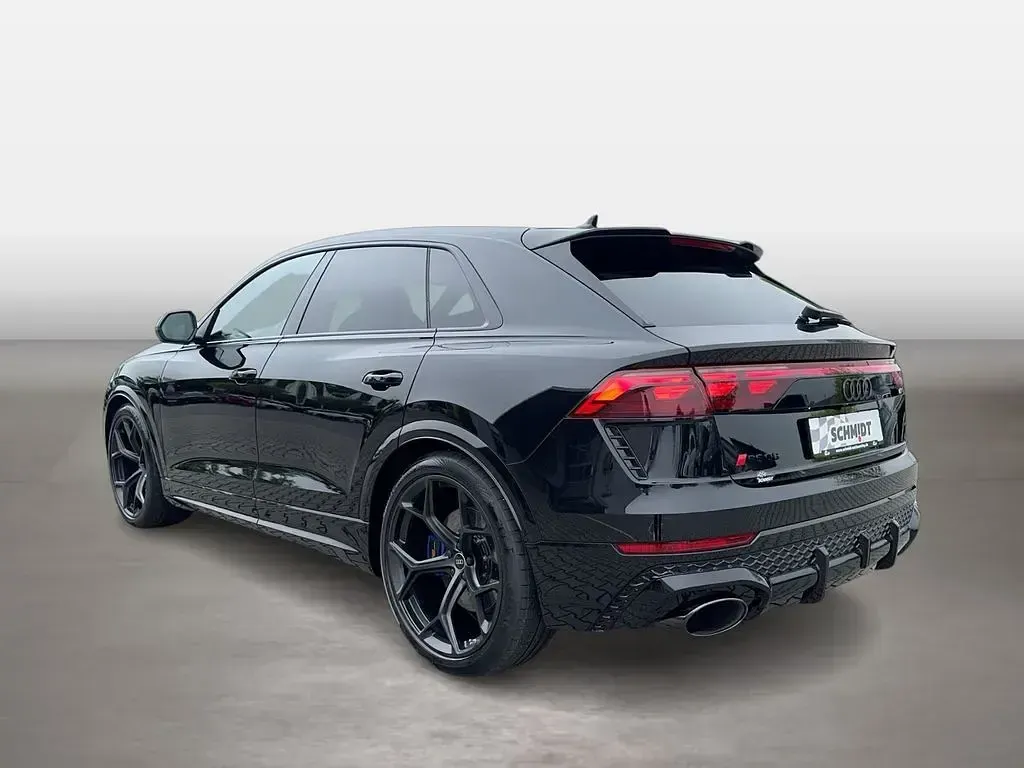 Neu Audi RS Q8 Performance 640 PS (470 kW) 2026 Schwarz SUV