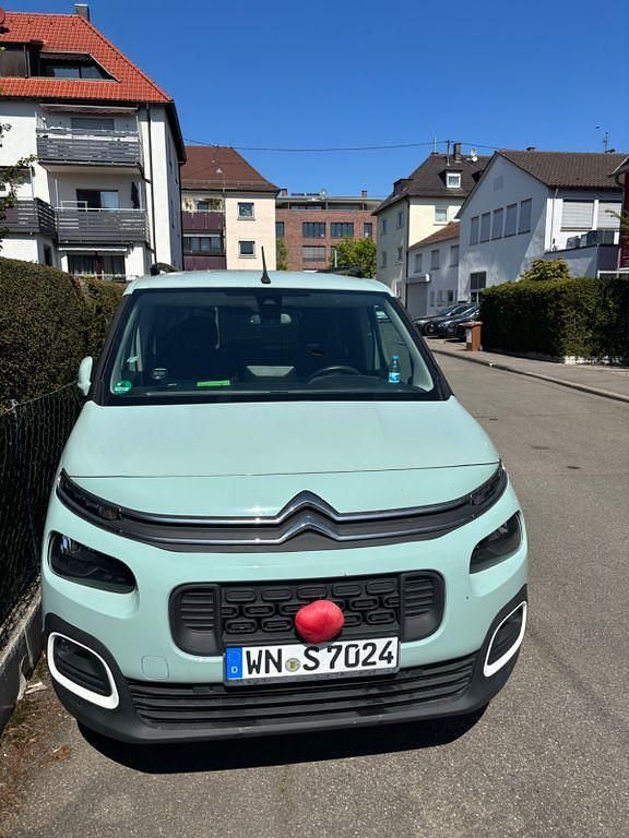 Gebraucht Citroën Berlingo Feel 110 PS (80 kW) 2019 Grün Van / Kleinbus