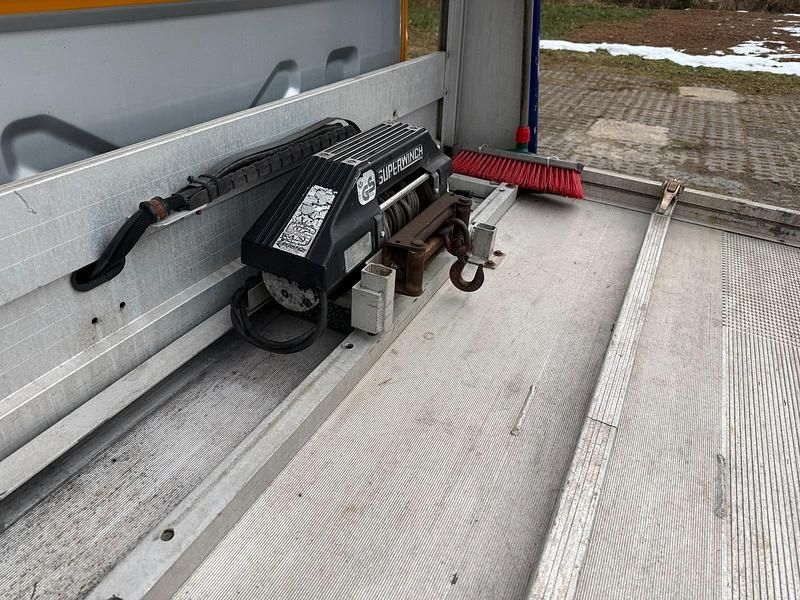 Gebraucht VW T5 130 PS (95 kW) 2004 Orange Van