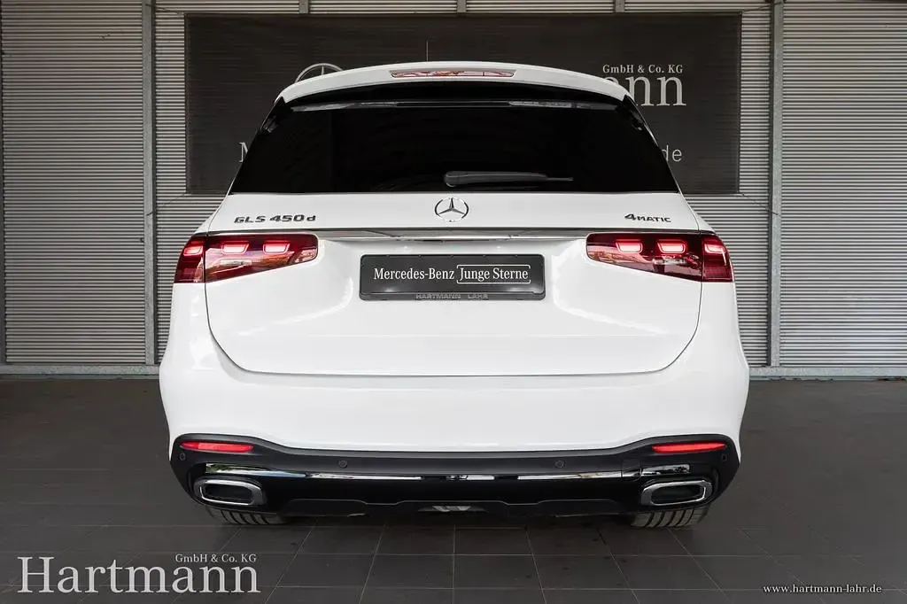 Gebraucht Mercedes GLS450 AMG 367 PS (269 kW) 2024 Polarweiß SUV
