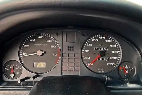 Second-hand Audi 80 116 CP (85 kW) 1994 Roșu Berlinǎ