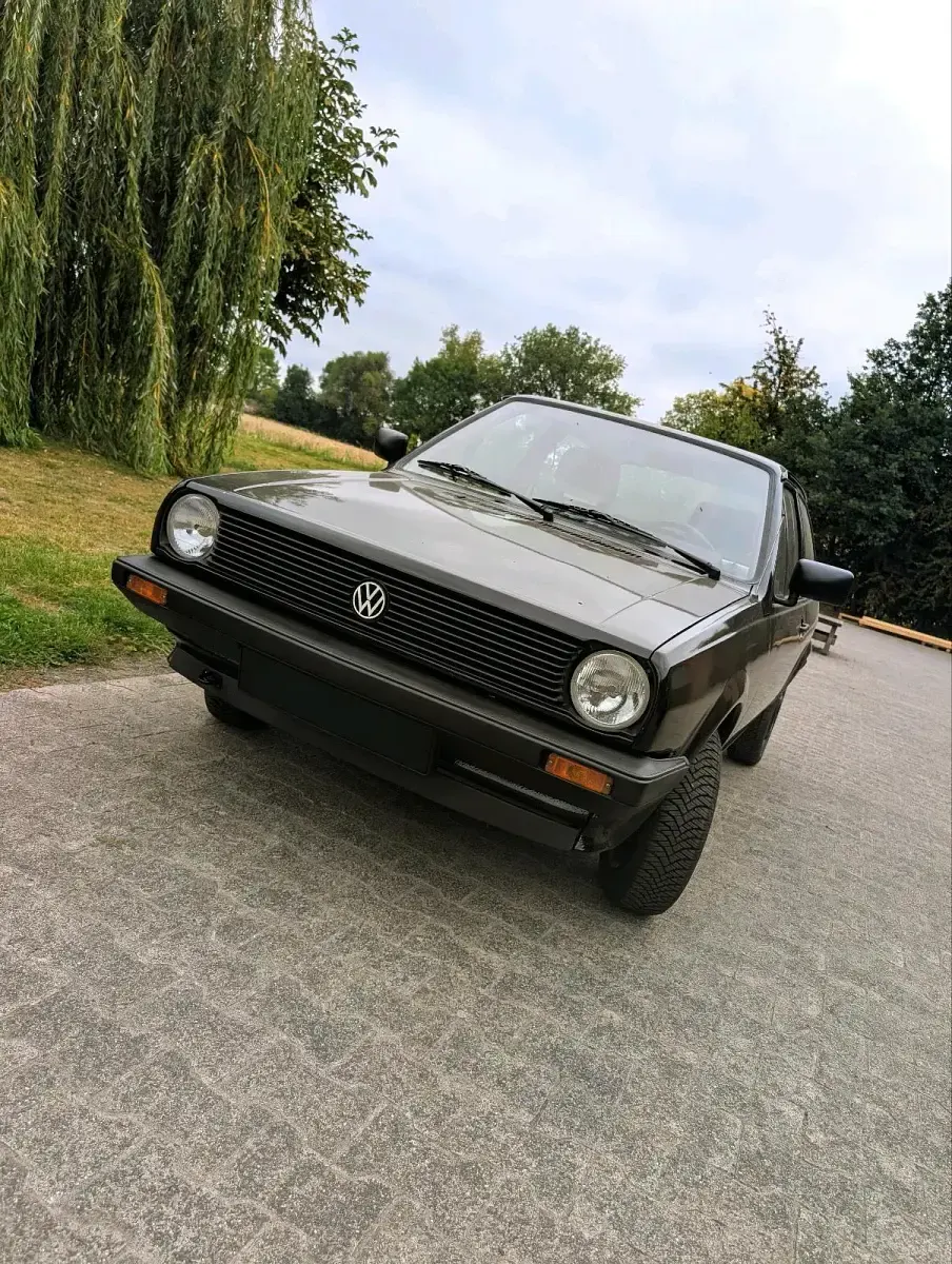 Gebraucht VW Polo 55 PS (40 kW) 1990 Schwarz Coupé