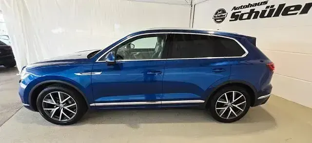 Gebraucht VW Touareg Elegance 286 PS (210 kW) 2018 Blau SUV