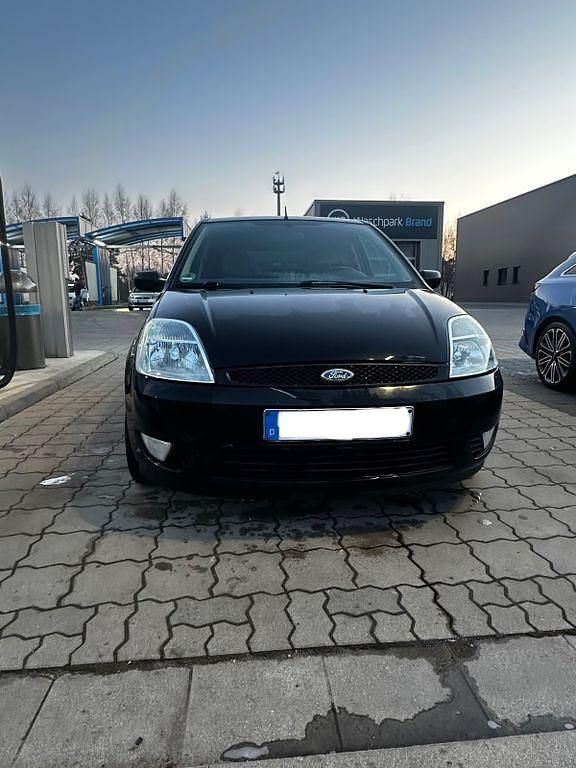 Gebraucht Ford Fiesta 80 PS (58 kW) 2002 Schwarz Kleinwagen