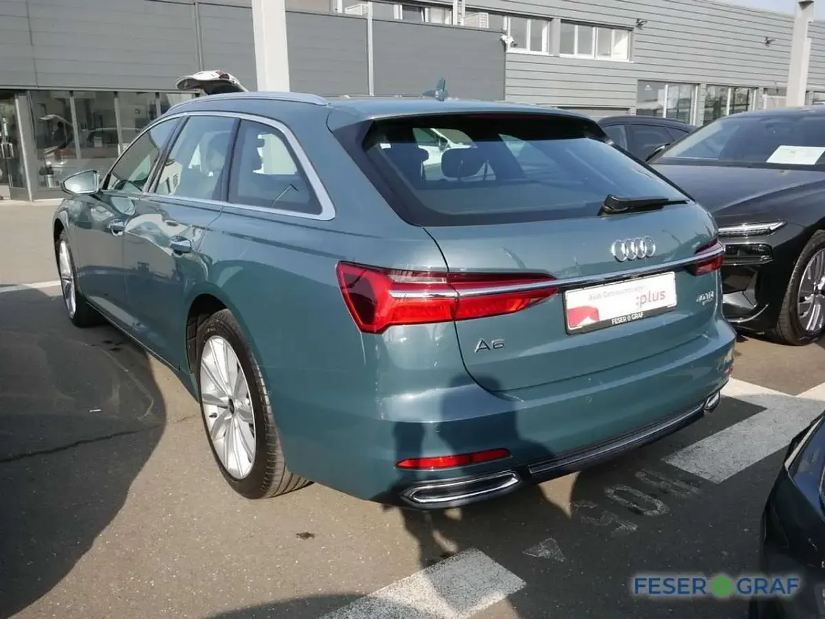 Gebraucht Audi A6 Design 204 PS (150 kW) 2021 Avalongrün metallic Kombi