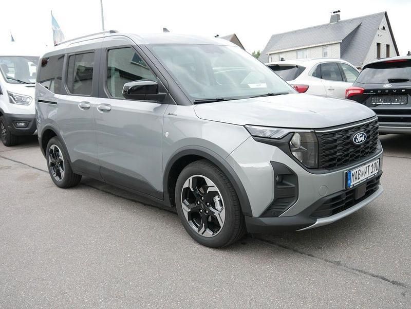 Gebraucht Ford Tourneo Courier Active 125 PS (91 kW) 2025 Solarsilber Van / Kleinbus