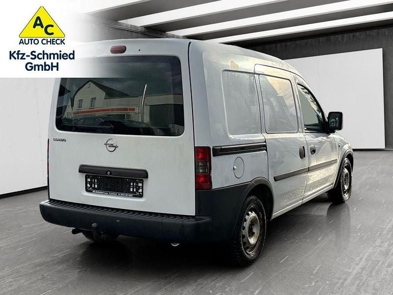 Gebraucht Opel Combo 90 PS (66 kW) 2008 Weiß Van / Kleinbus
