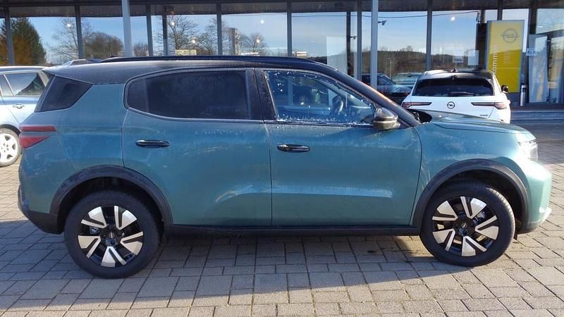 Neu Opel Frontera 145 PS (106 kW) 2025 Grün SUV