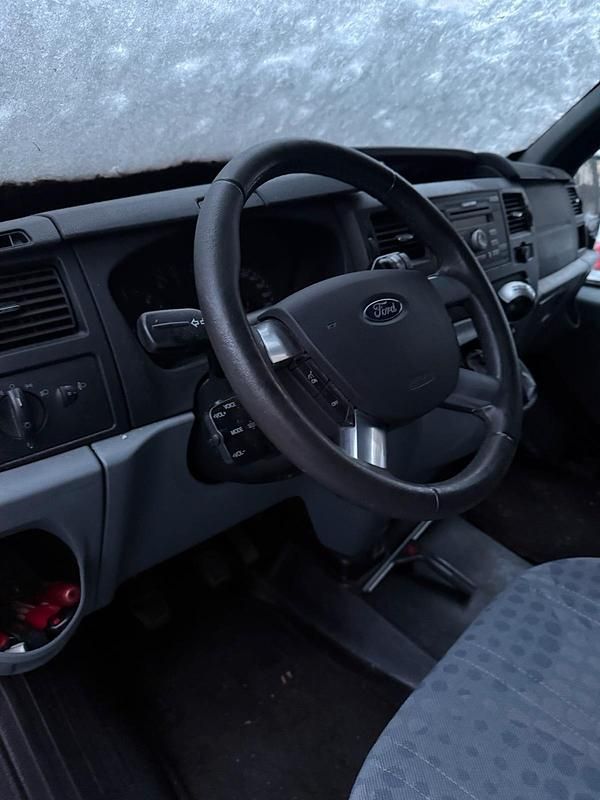 Gebraucht Ford Transit 116 PS (85 kW) 2010 Blau Van / Kleinbus