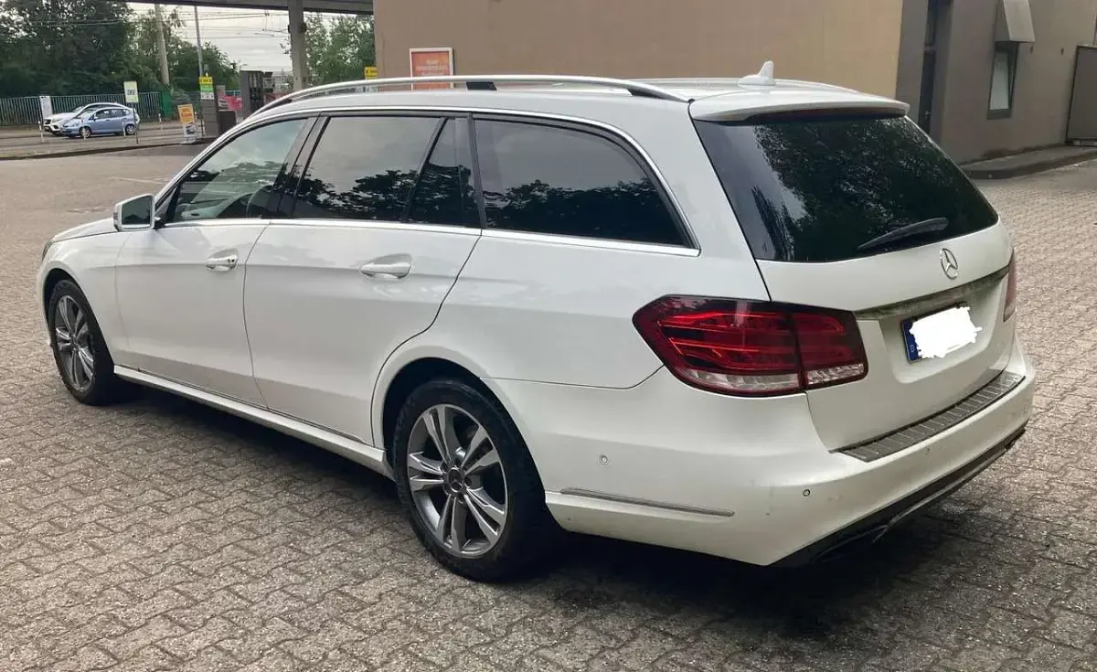Gebraucht Mercedes E200 Avantgarde 136 PS (100 kW) 2014 Kombi