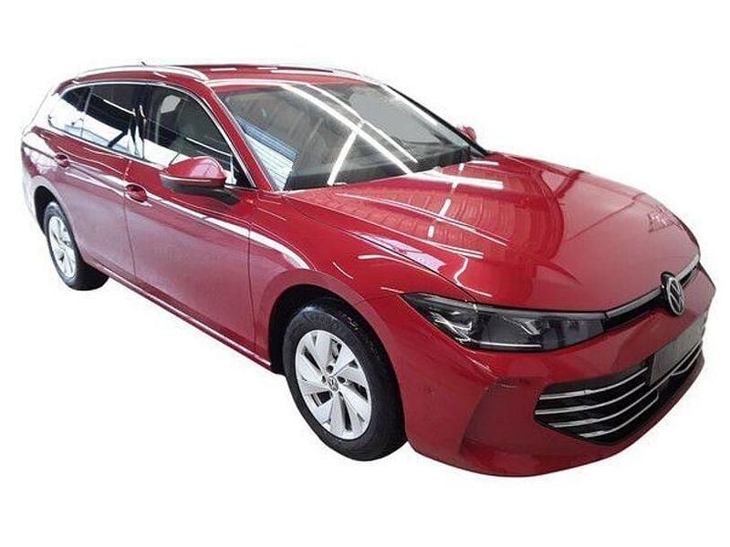 Gebraucht VW Passat Elegance 150 PS (110 kW) 2025 Rot (chilirot) Kombi