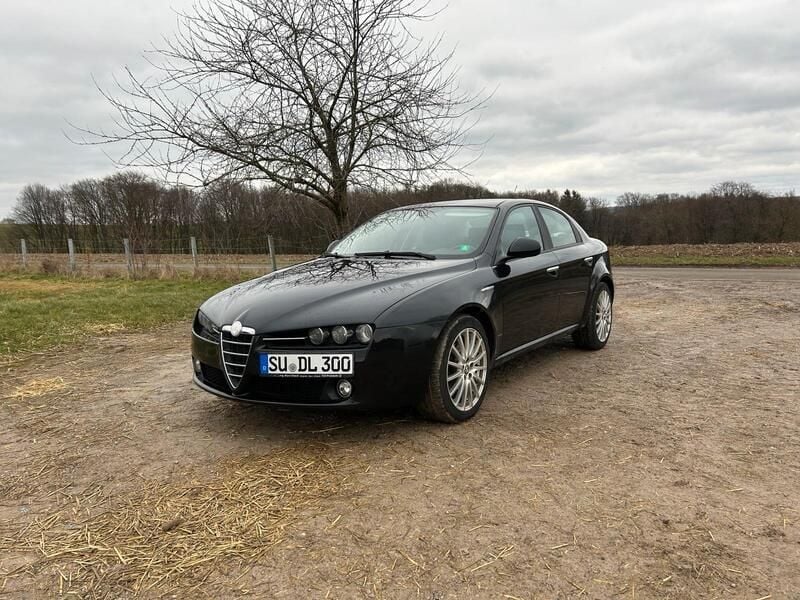 Schwarz Gebraucht 2006 Alfa Romeo 159 Limousine | 2.400 € (Fairer Preis) - Bild 1/4