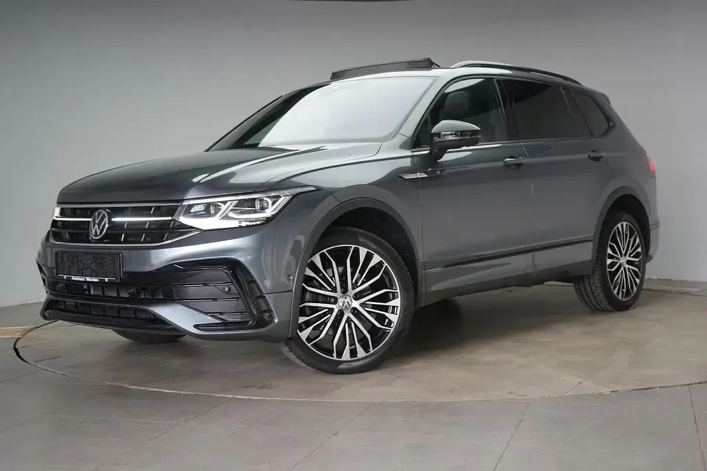Gebraucht VW Tiguan Allspace R-line 200 PS (147 kW) 2023 Platinum gray SUV