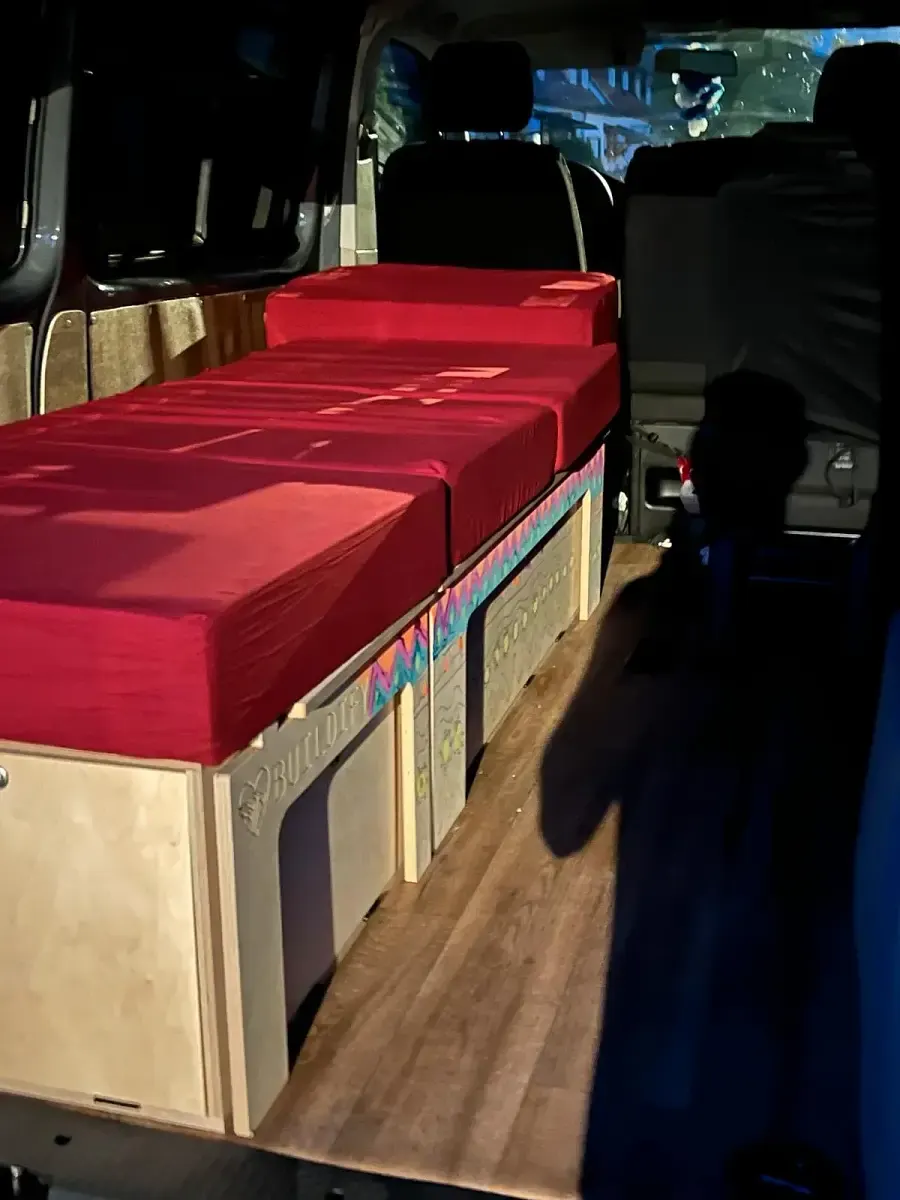Gebraucht VW Transporter 105 PS (77 kW) 2019 Grau Van
