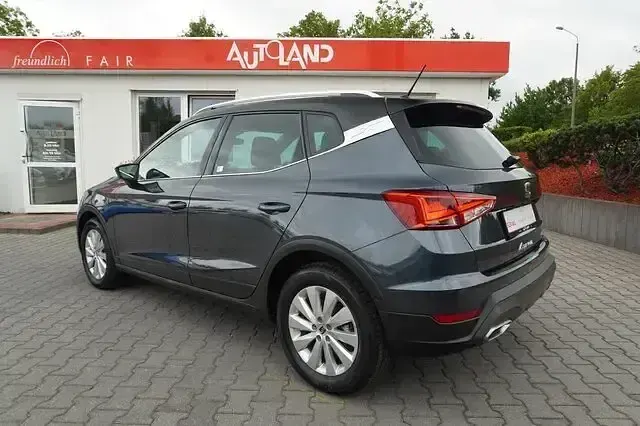 Gebraucht Seat Arona FR 110 PS (80 kW) 2022 Grau SUV