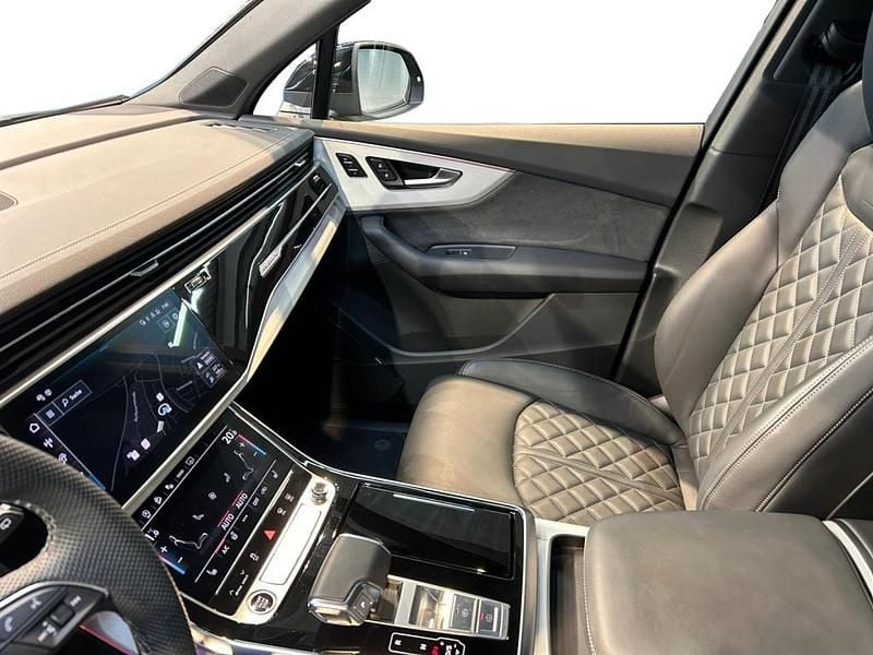 Gebraucht Audi Q7 S-Line 286 PS (210 kW) 2025 Mythosschwarz metallic SUV