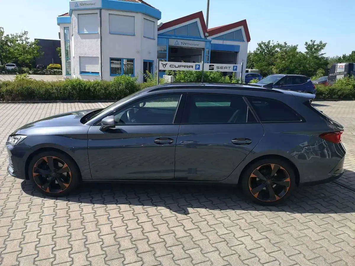 Gebraucht Cupra Leon 150 PS (110 kW) 2023 "magnetic tech" Kombi
