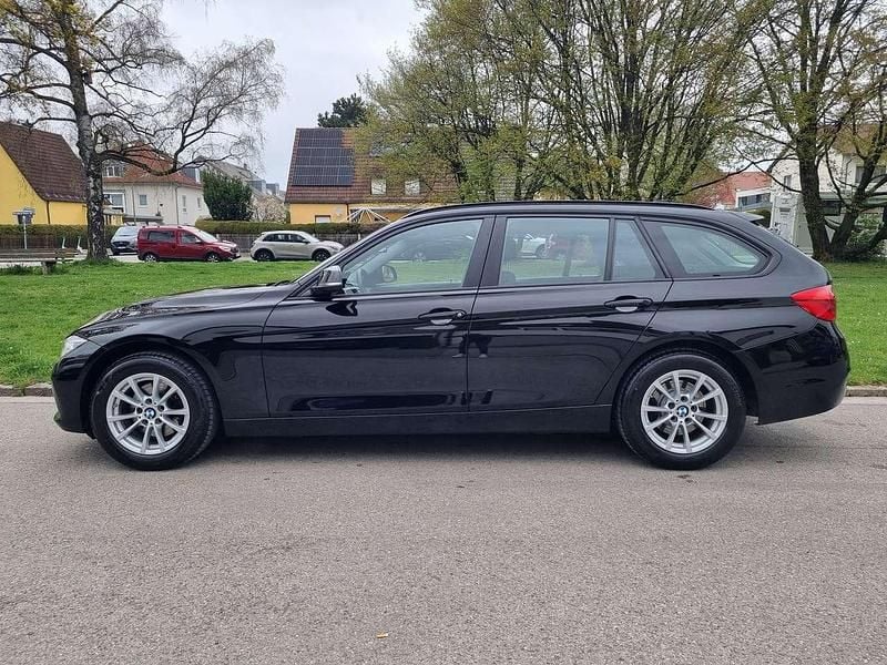 Używany BMW 320 190 KM (139 kW) 2018 Czarny Kombi
