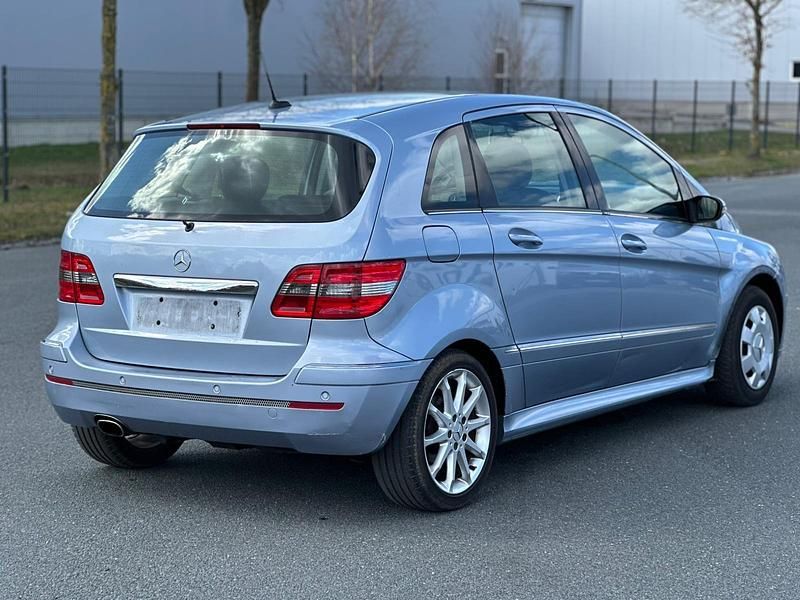 Gebraucht Mercedes B170 116 PS (85 kW) 2006 Blau Van / Kleinbus