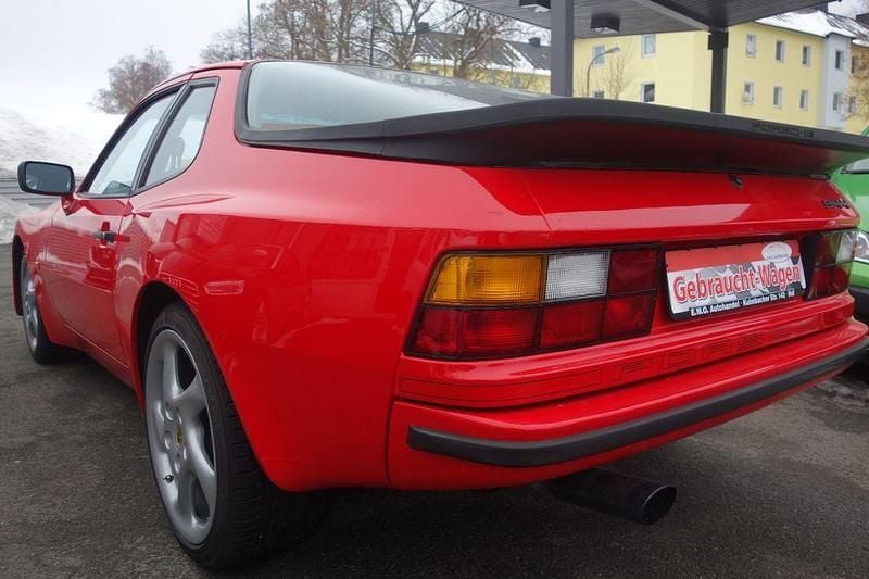 Gebraucht Porsche 944 163 PS (119 kW) 1985 Rot Coupé