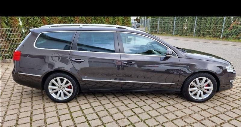 Braun Gebraucht 2009 VW Passat Sportline Limousine | 6.500 € (Etwas zu teuer) - Bild 1/4