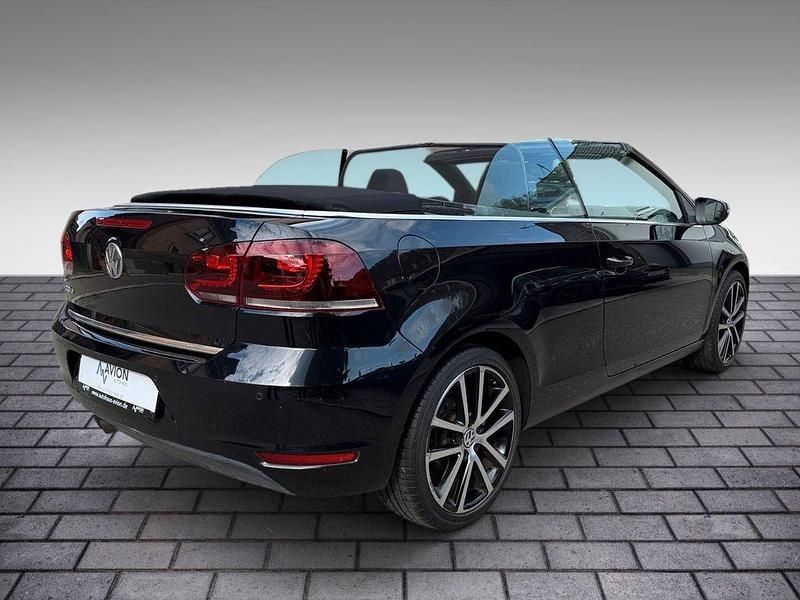 Usata VW Golf 160 CV (117 kW) 2011 Nero Cabrio