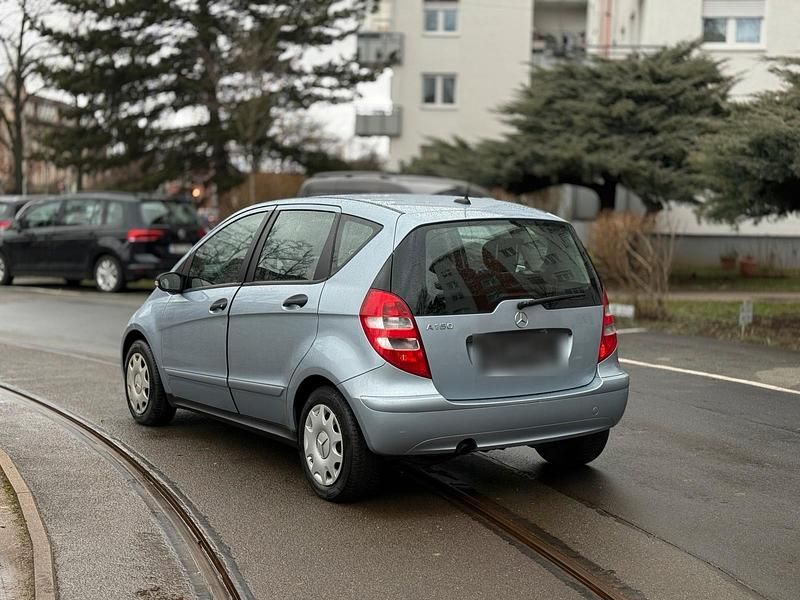 Gebraucht Mercedes A150 95 PS (69 kW) 2006 Blau Kleinwagen