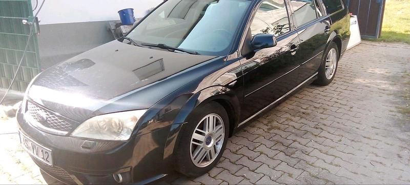 Schwarz Gebraucht 2003 Ford Mondeo ST Kombi | 2.499 € - Bild 1/4