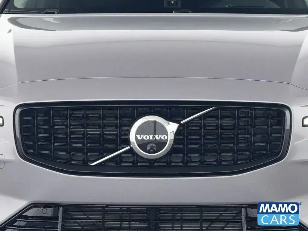 Brugt Volvo V60 Plus 197 HK (144 kW) 2025 Sølv Stationcar