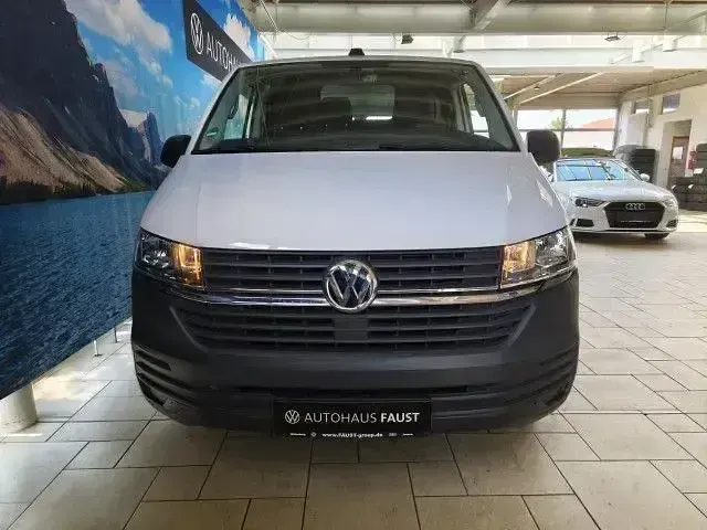Gebraucht VW T7 150 PS (110 kW) 2024 Weiß Van