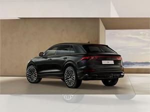 Neu Audi Q8 S-Line 286 PS (210 kW) 2025 Schwarz (mythosschwarz metallic) SUV