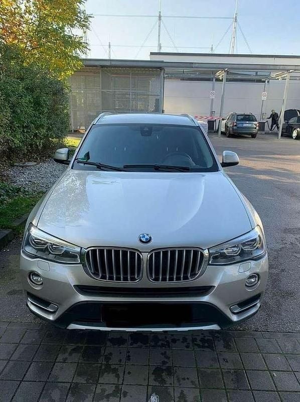 Grau Gebraucht 2015 BMW X3 xLine SUV | 17.450 € (Guter Preis) - Bild 1/4