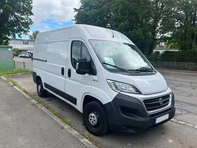 Gebraucht Fiat Ducato 131 PS (96 kW) 2018 Weiß Van
