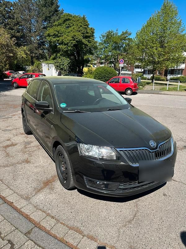 Second-hand Skoda Rapid 63 CP (46 kW) 2014 Negru Hatchback
