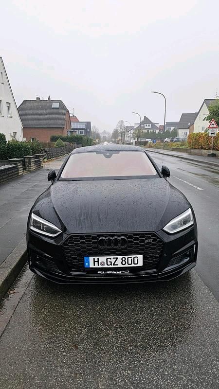 Schwarz Gebraucht 2018 Audi A5 Sportback Kleinwagen | 19.000 € (Teuer) - Bild 1/4