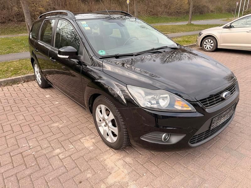 Gebraucht Ford Focus Style 136 PS (100 kW) 2010 Schwarz Kombi