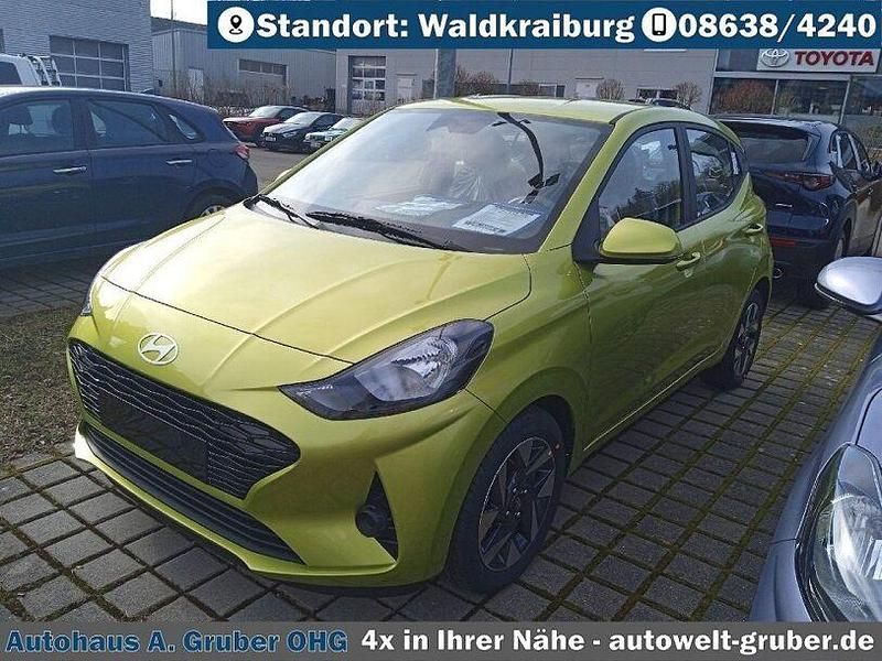 Gebraucht Hyundai i10 Trend 79 PS (58 kW) 2025 Meta blue Kleinwagen